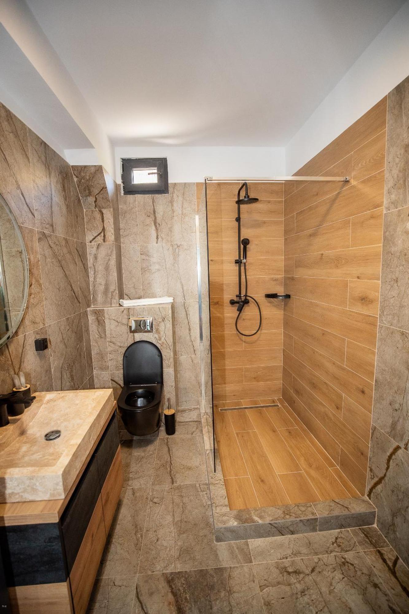 Nelana Guest House Cluj-Napoca Extérieur photo